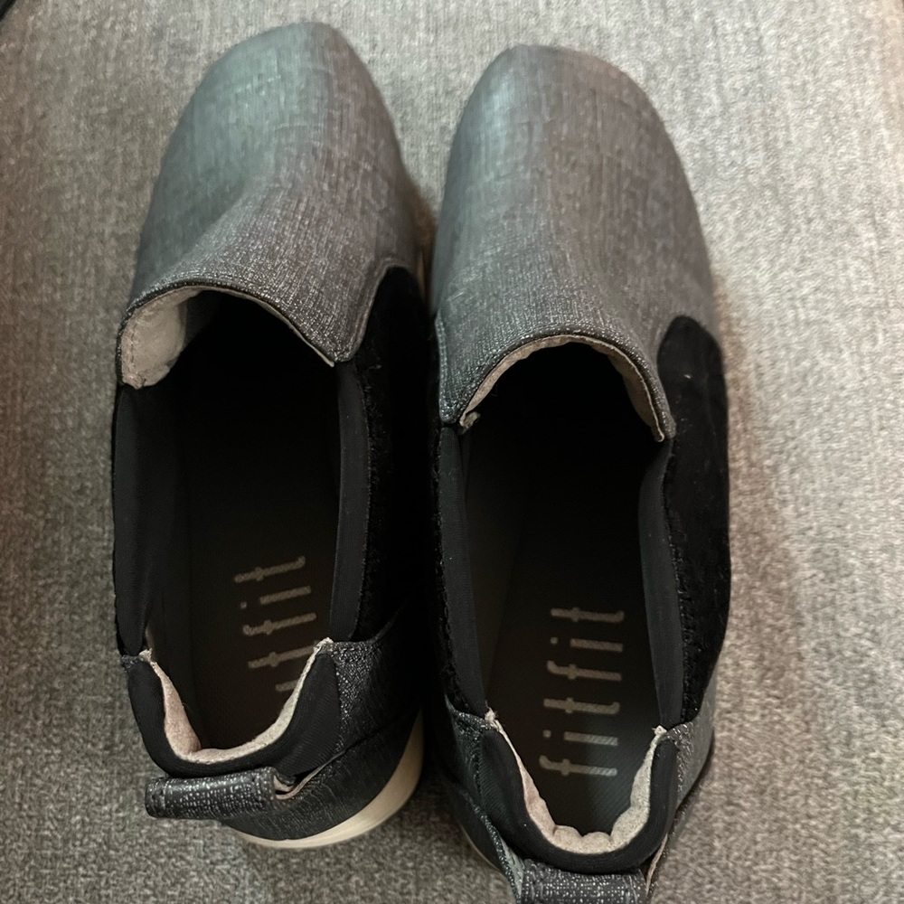 Woman’s Slip on Sneaker 8.5” Grey and Black